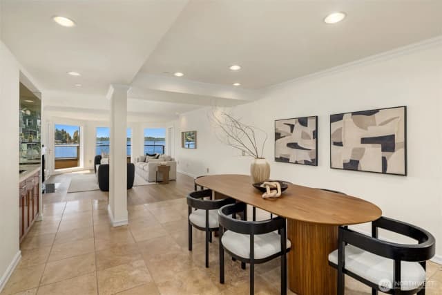 Property photo for 4817 Lake Washington Boulevard Ne #6, Kirkland photo 3