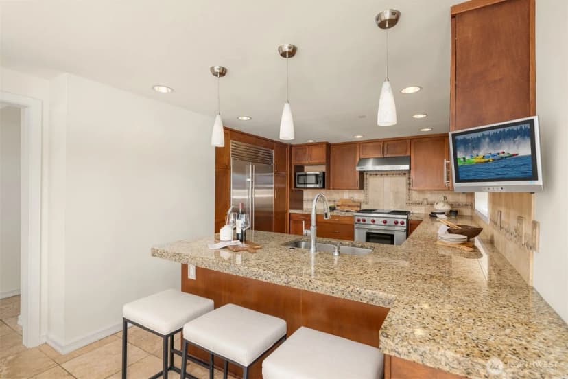Property photo for 4817 Lake Washington Boulevard Ne #6, Kirkland photo 14