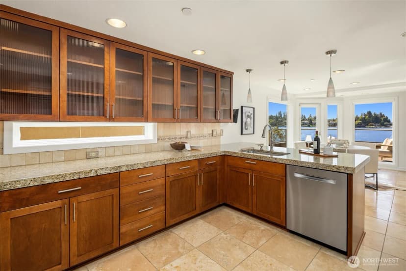 Property photo for 4817 Lake Washington Boulevard Ne #6, Kirkland photo 18