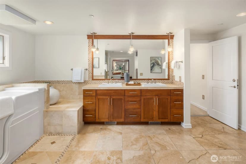 Property photo for 4817 Lake Washington Boulevard Ne #6, Kirkland photo 26