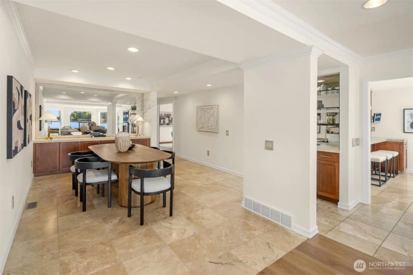 Property photo for 4817 Lake Washington Boulevard Ne #6, Kirkland photo 4