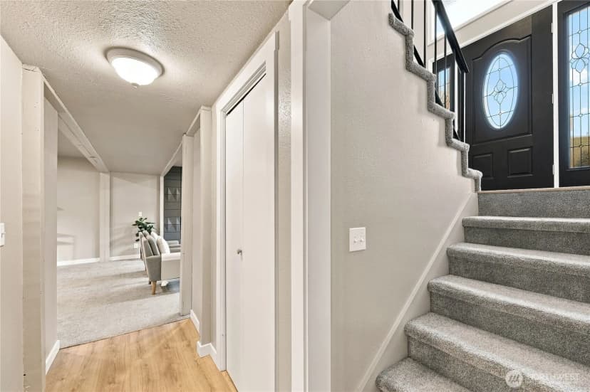 Property photo for 2321 Ne Eton Lane, Bremerton photo 28