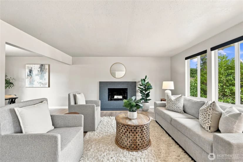 Property photo for 2321 Ne Eton Lane, Bremerton photo 5