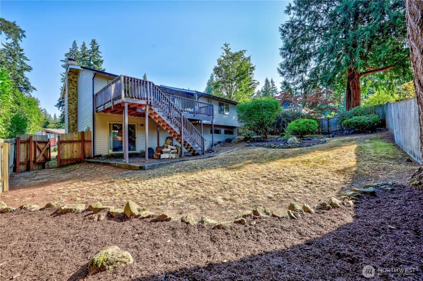 Property photo for 2321 Ne Eton Lane, Bremerton photo 38