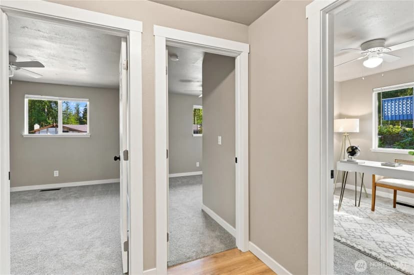 Property photo for 2321 Ne Eton Lane, Bremerton photo 23