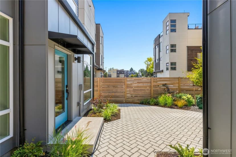 Property photo for 5009 Fauntleroy Avenue Sw #c, Seattle photo 22