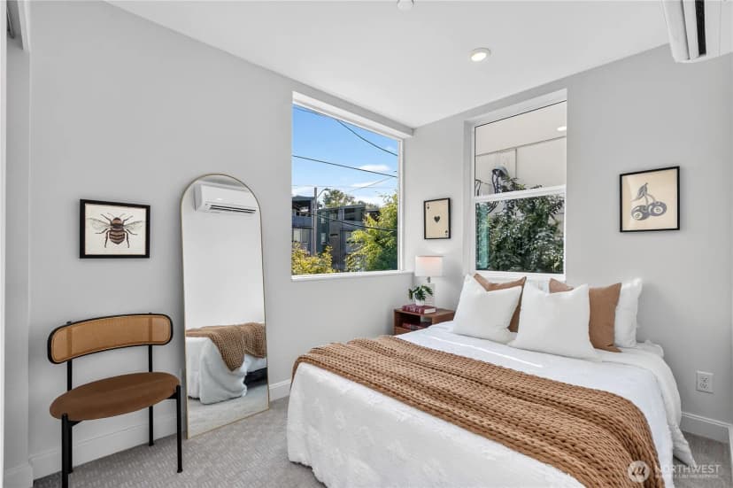 Property photo for 5009 Fauntleroy Avenue Sw #c, Seattle photo 13