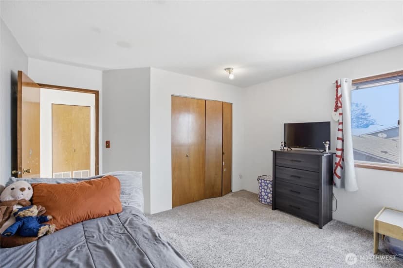 Property photo for 222 F Street Se, Ephrata photo 27