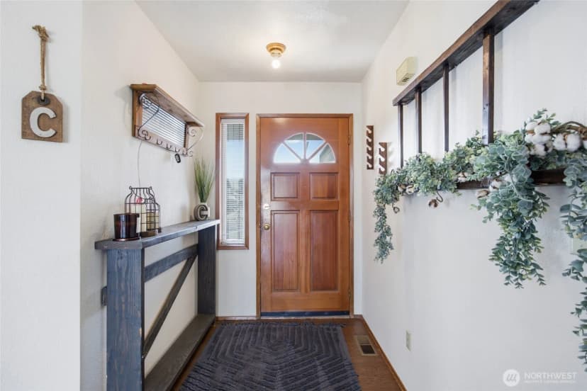 Property photo for 222 F Street Se, Ephrata photo 5