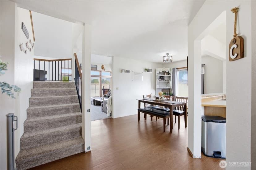 Property photo for 222 F Street Se, Ephrata photo 6