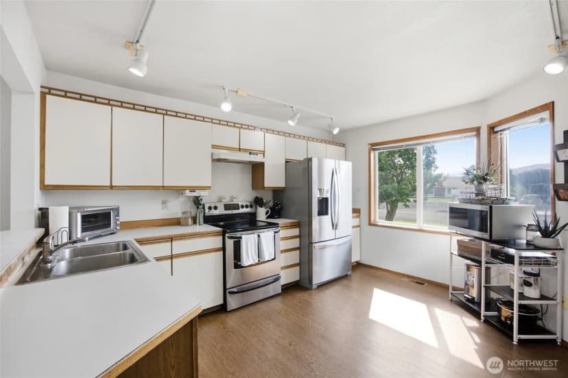Property photo for 222 F Street Se, Ephrata photo 7