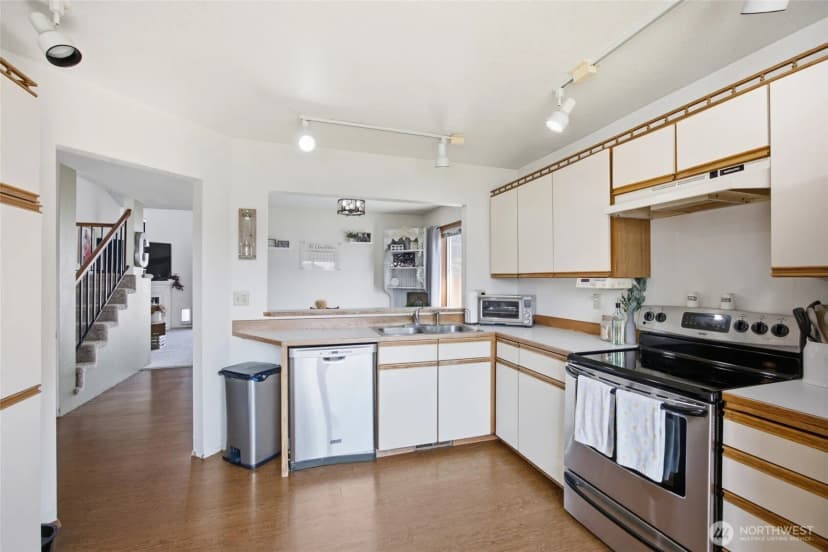 Property photo for 222 F Street Se, Ephrata photo 9
