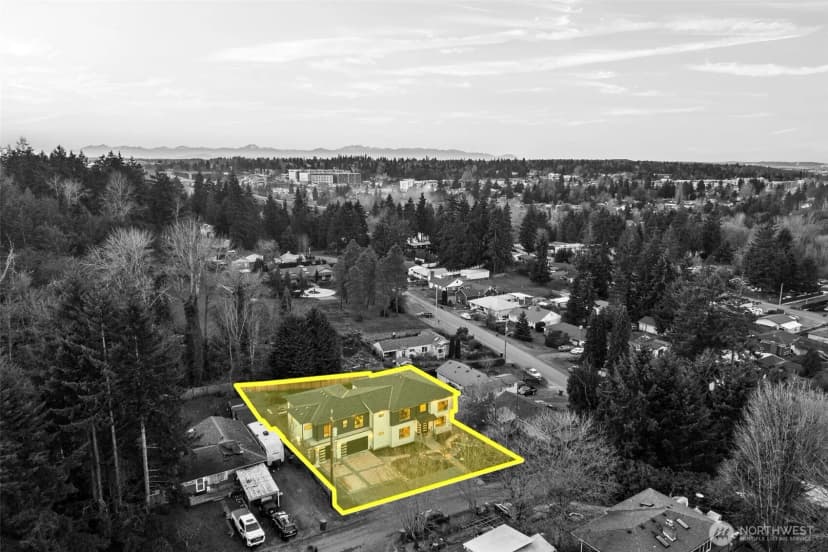 Property photo for 15815 47th Avenue S, Tukwila photo 40