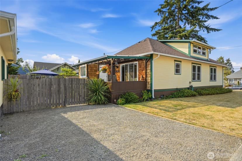Property photo for 218 Evergreen Street, Mount Vernon photo 5