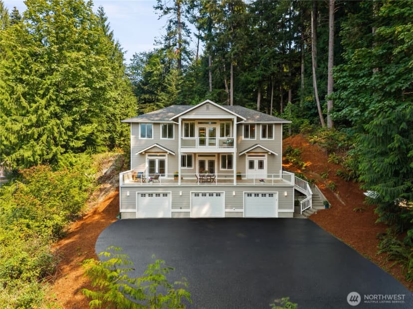 Property photo for 412 Seabeck Holly Road W, Seabeck