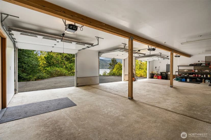 Property photo for 412 Seabeck Holly Road W, Seabeck photo 32