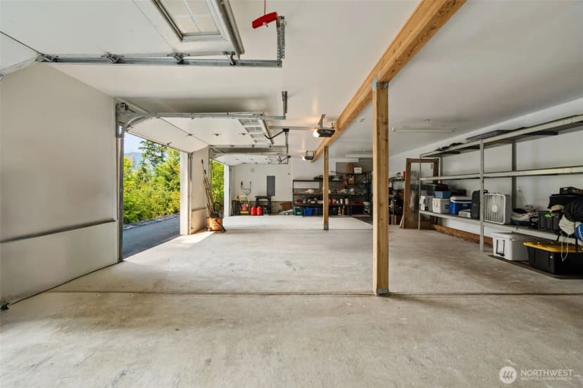 Property photo for 412 Seabeck Holly Road W, Seabeck photo 33