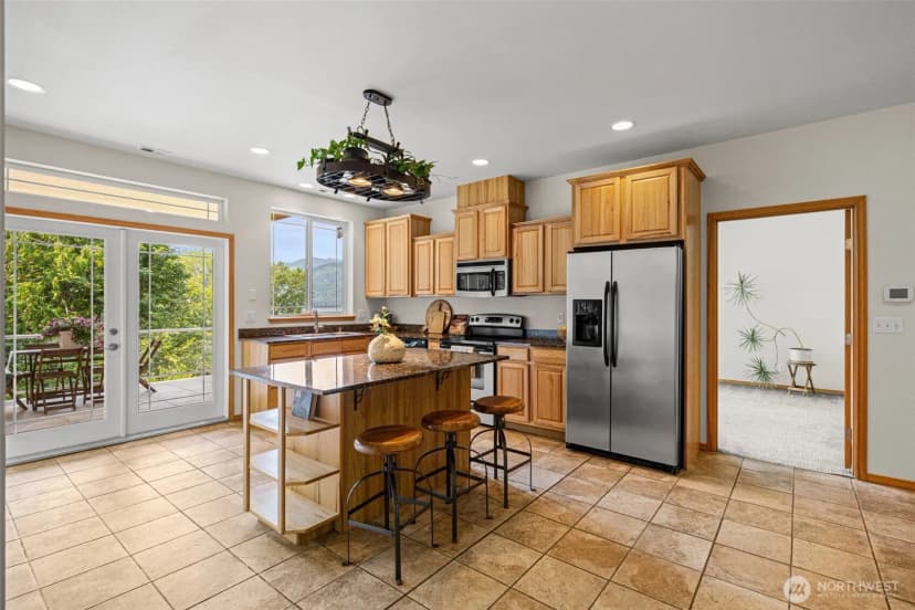 Property photo for 412 Seabeck Holly Road W, Seabeck photo 13