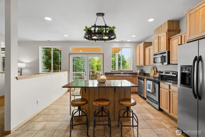 Property photo for 412 Seabeck Holly Road W, Seabeck photo 11
