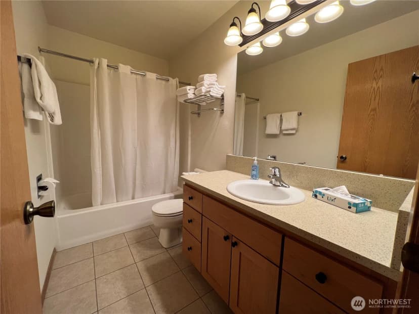Property photo for 100 Lake Chelan Shores Drive #16-34c, Chelan photo 5