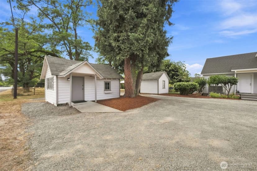 Property photo for 20200 50th Avenue, Ridgefield photo 33