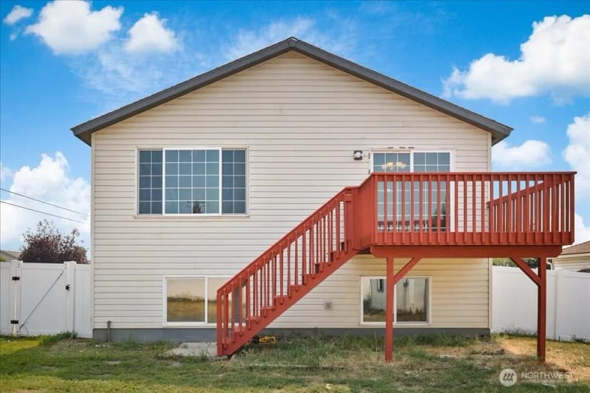 Property photo for 735 E Tara Lee Avenue, Medical Lake photo 28