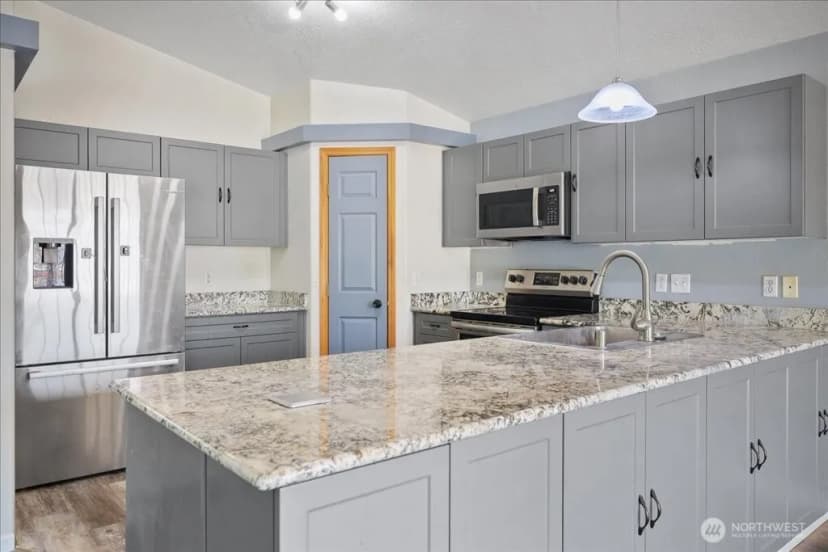 Property photo for 735 E Tara Lee Avenue, Medical Lake photo 13