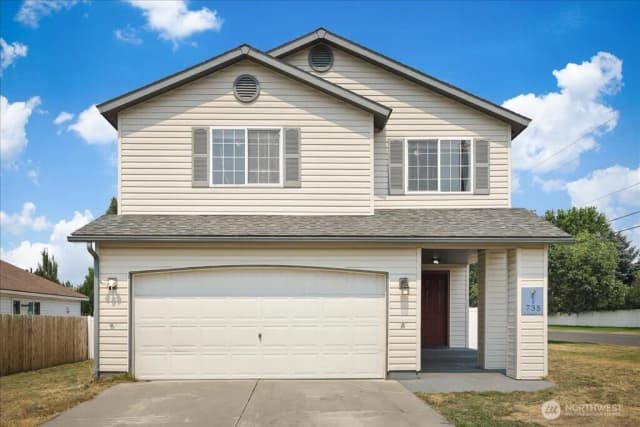 Property photo for 735 E Tara Lee Avenue, Medical Lake photo 2