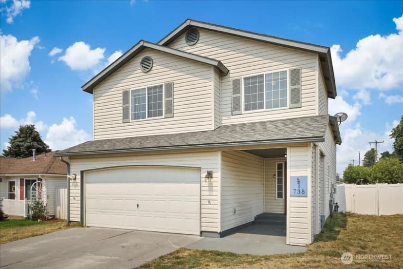 Property photo for 735 E Tara Lee Avenue, Medical Lake photo 3