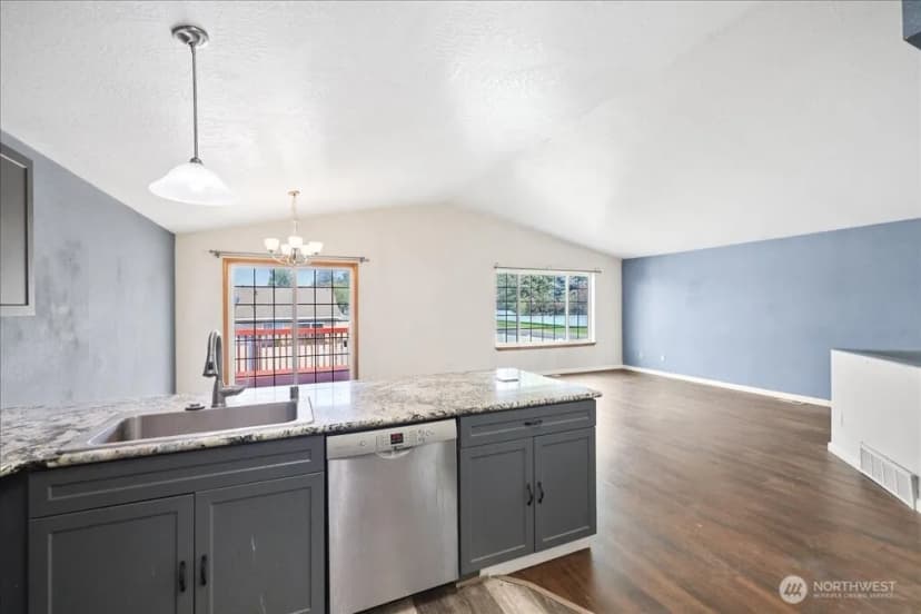 Property photo for 735 E Tara Lee Avenue, Medical Lake photo 16