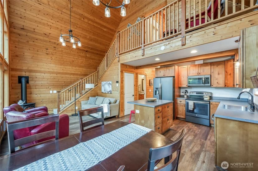 Property photo for 17205 Coulter Creek Road, Leavenworth photo 8