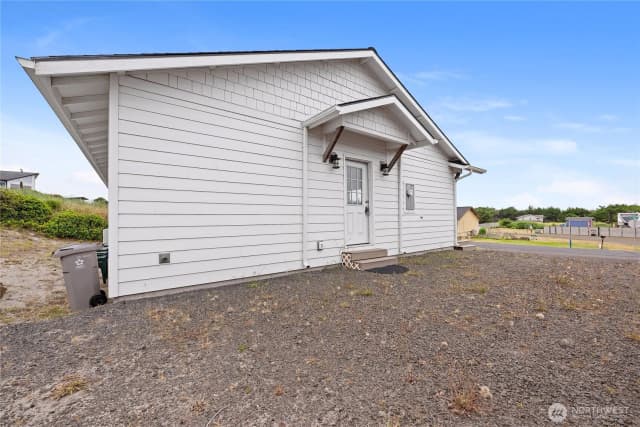Property photo for 31810 I Street, Ocean Park photo 3