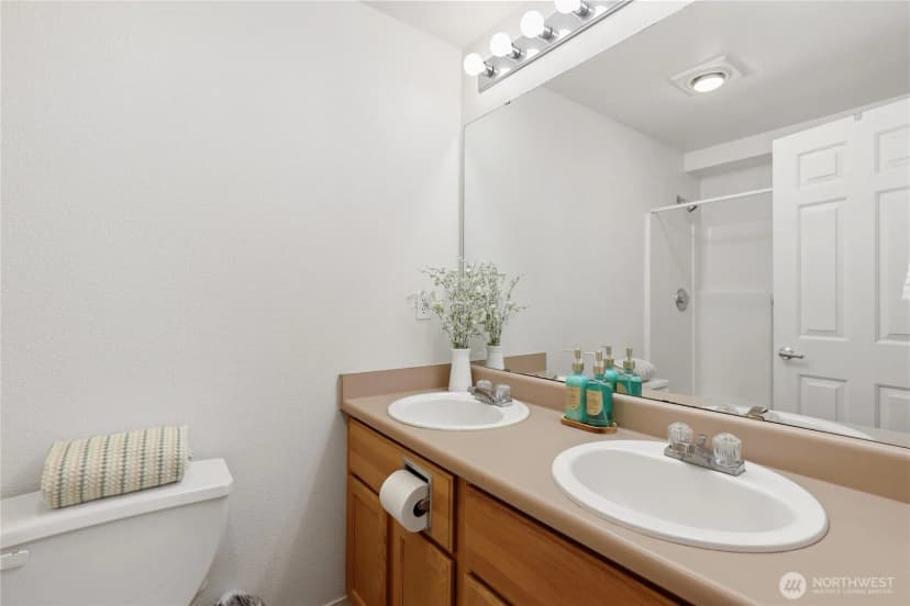 Property photo for 4719 Nw Walgren Drive #d-103, Silverdale photo 14