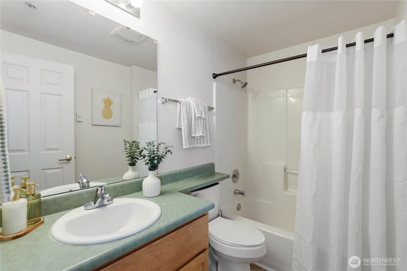 Property photo for 4719 Nw Walgren Drive #d-103, Silverdale photo 11