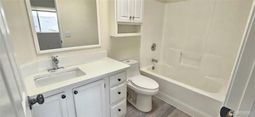 Property photo for 209 Factory Avenue N, Renton photo 10