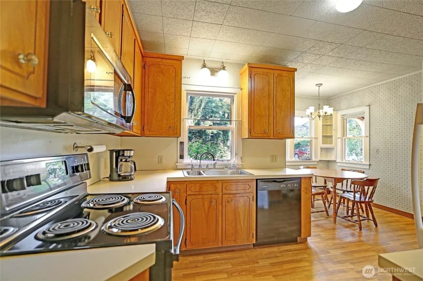 Property photo for 7212 Pioneer Hwy, Stanwood photo 20