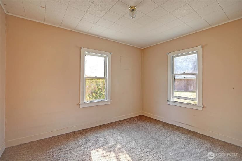 Property photo for 7212 Pioneer Hwy, Stanwood photo 16