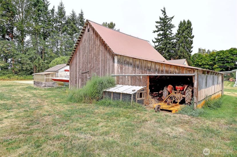 Property photo for 7212 Pioneer Hwy, Stanwood photo 10