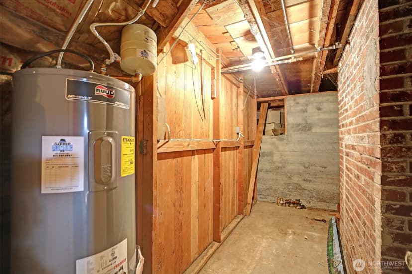 Property photo for 7212 Pioneer Hwy, Stanwood photo 28