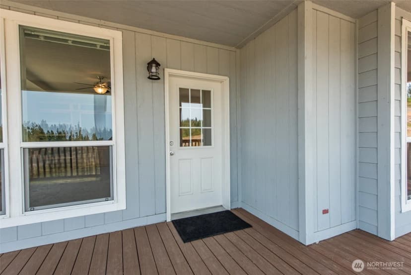 Property photo for 268646 Hwy 101, Sequim photo 3