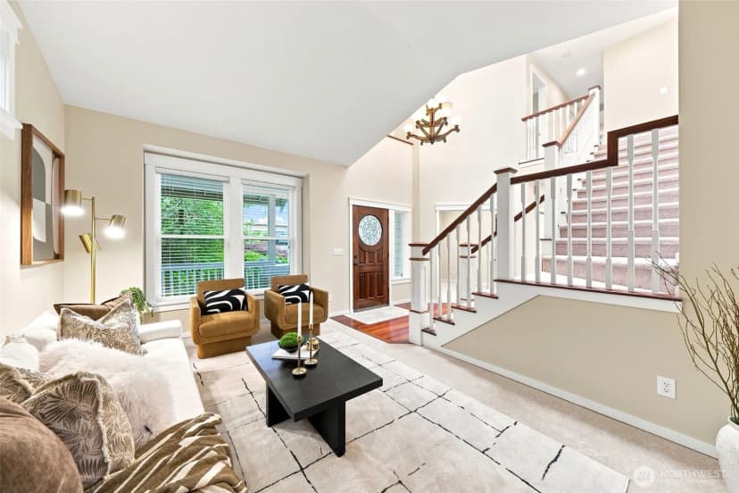 Property photo for 451 211th Avenue Ne, Sammamish photo 5