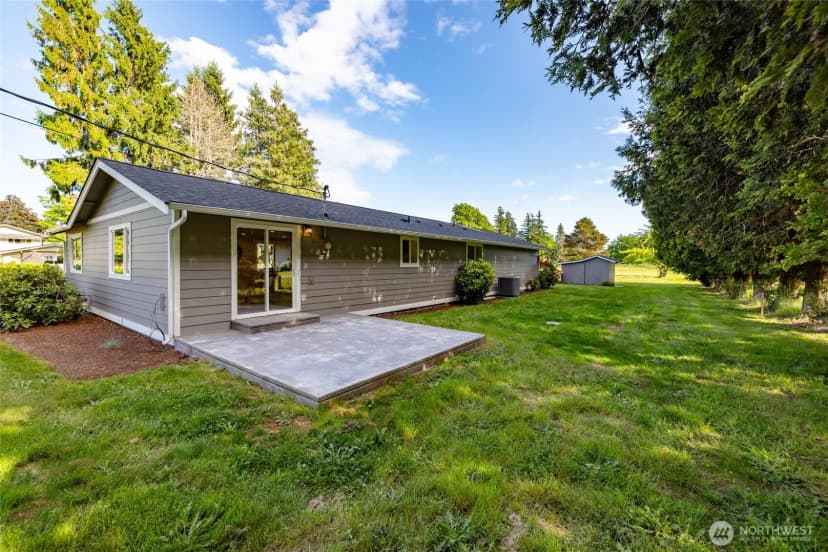 Property photo for 323 W King Tut Road, Bellingham photo 30