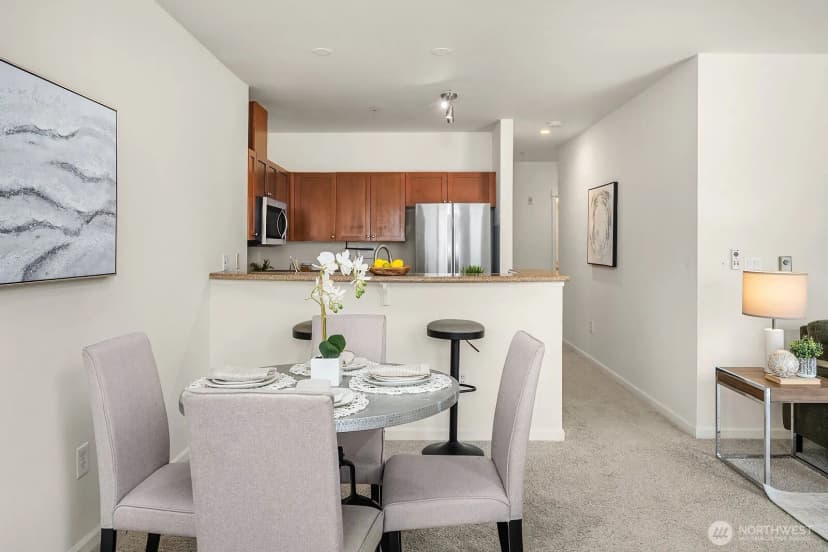 Property photo for 1000 Aurora Avenue N #311, Seattle photo 7