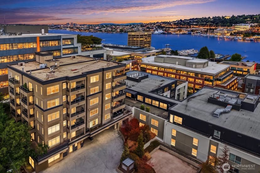 Property photo for 1000 Aurora Avenue N #311, Seattle photo 27