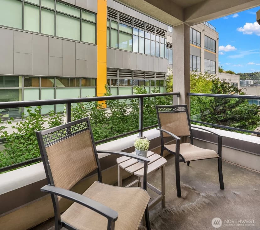 Property photo for 1000 Aurora Avenue N #311, Seattle photo 13