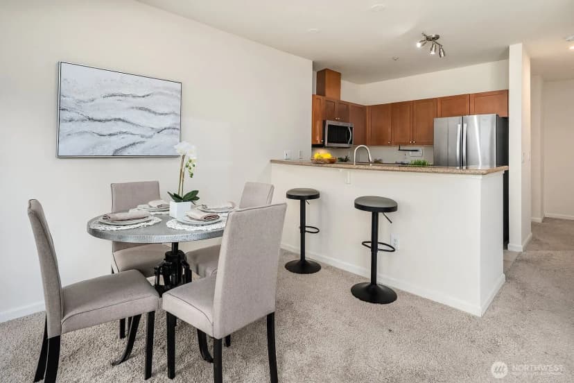 Property photo for 1000 Aurora Avenue N #311, Seattle photo 6