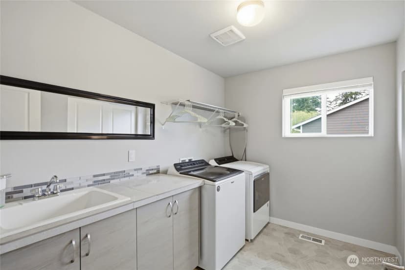 Property photo for 17302 21st Avenue E, Spanaway photo 31