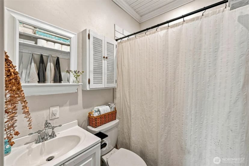 Property photo for 7223 Nims Place, Concrete photo 14