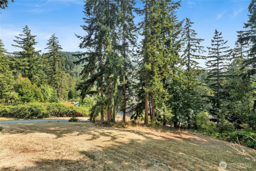 Property photo for 685 N Chuckanut Drive, Bellingham photo 32