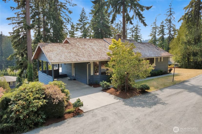 Property photo for 685 N Chuckanut Drive, Bellingham photo 7